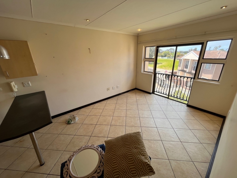 To Let 1 Bedroom Property for Rent in Panmure Eastern Cape